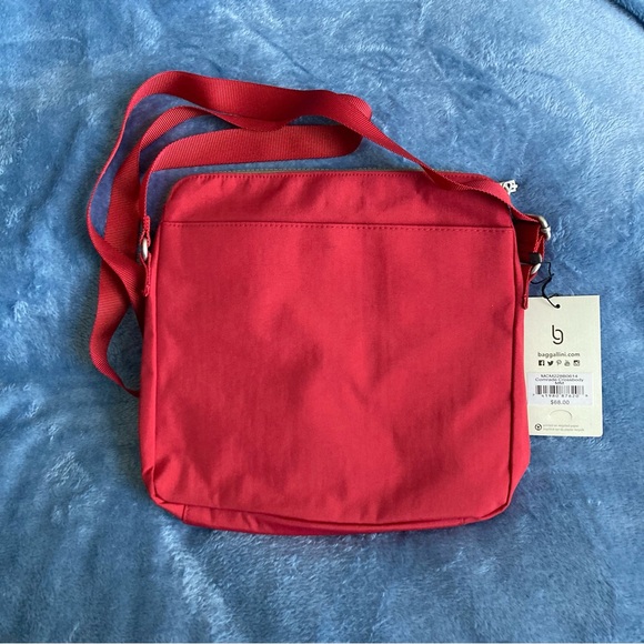 NWT Baggallini Red Comrade Crossbody - Picture 2 of 7